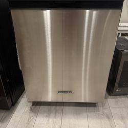 KitchenAid Built In Dishwasher