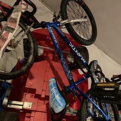 BRAND NEW KIDS BIKE