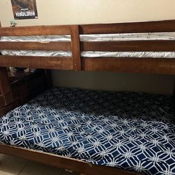 Wooden Full And Twin Bunk Beds