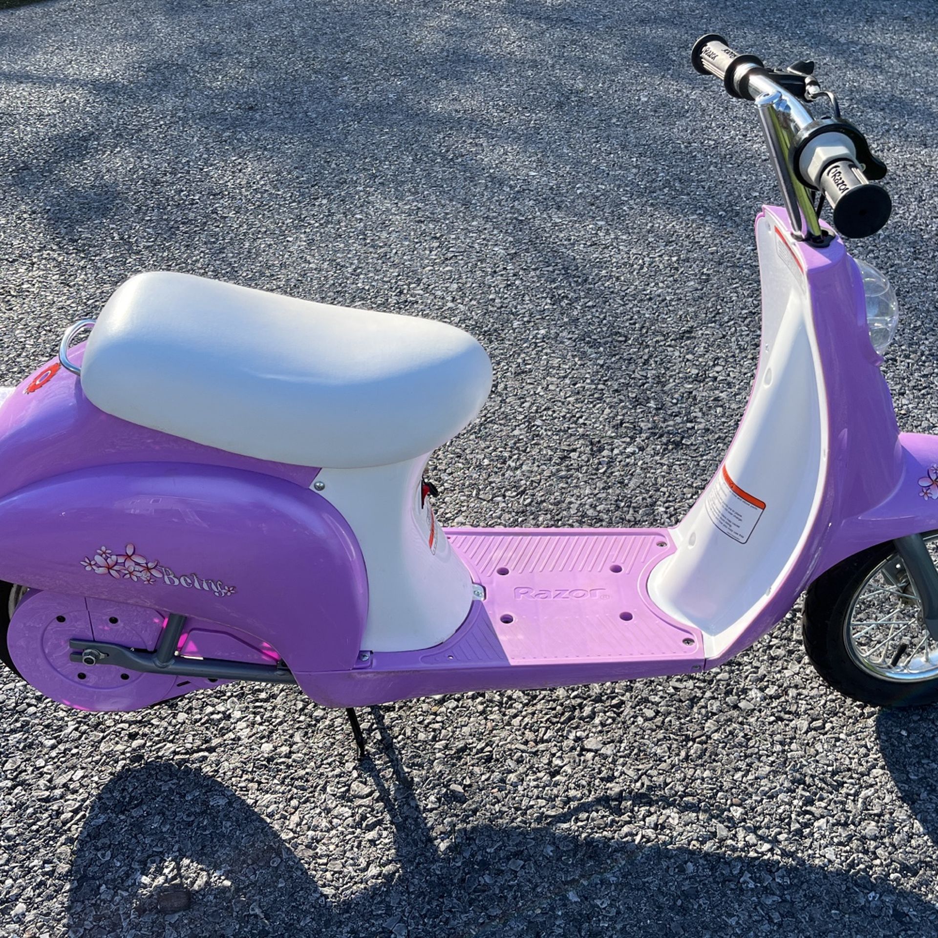 Razor Scooter “Betty”