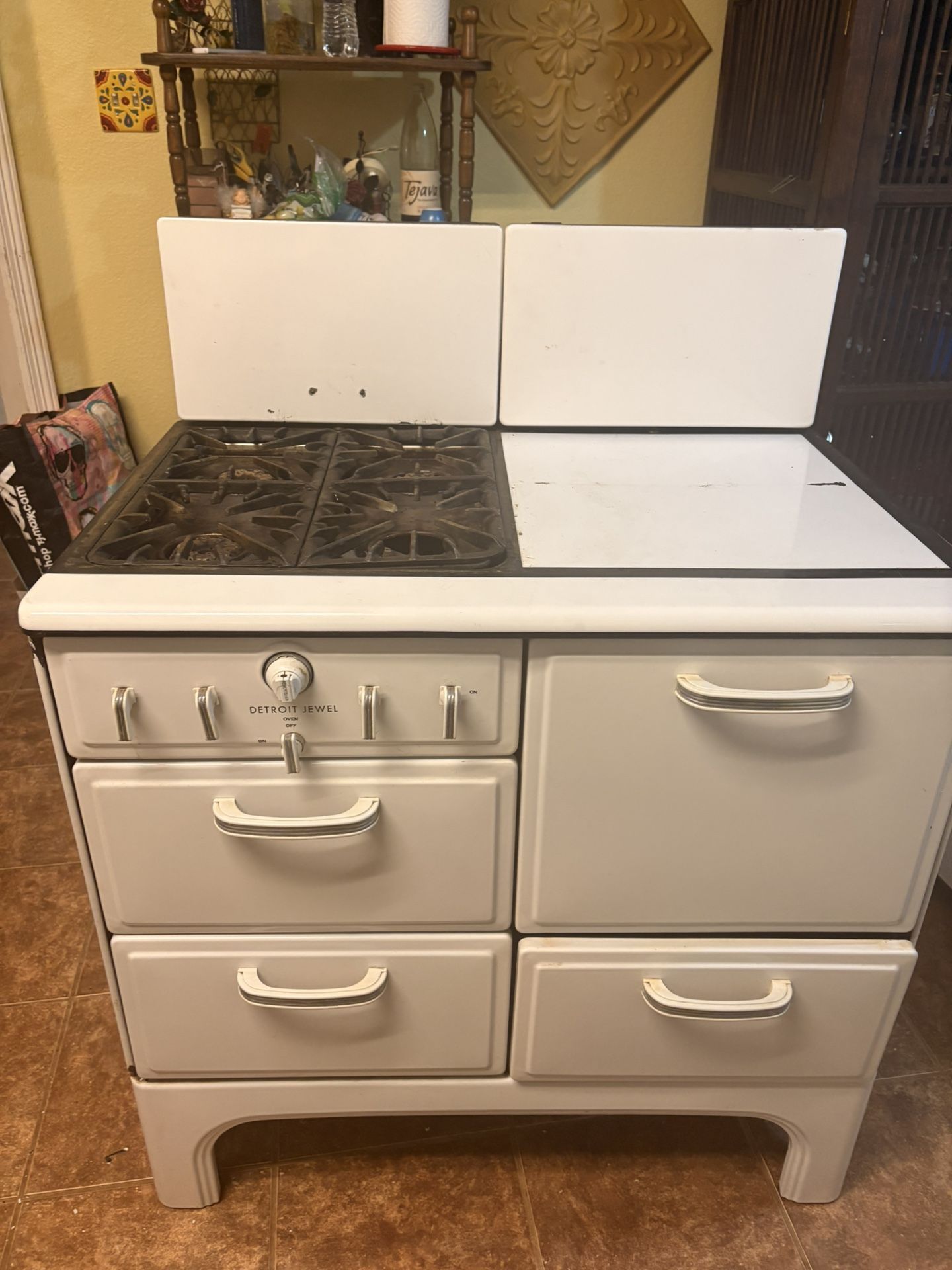 1930s Detroit Jewel Propane Stove