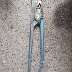 Ilsco Mt-25  Crimper