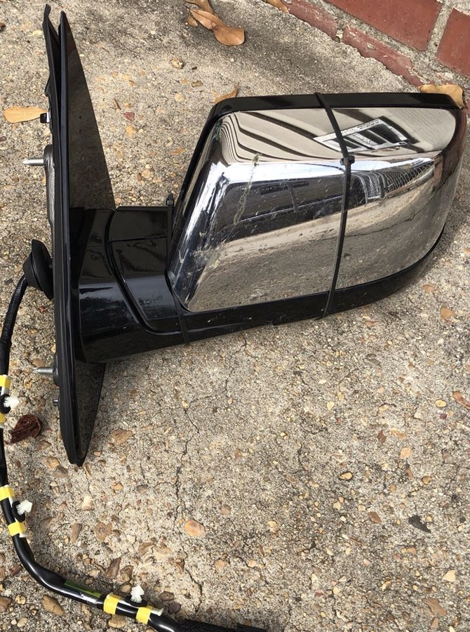 Drivers’ Side Mirror for 2016 Chevy Suburban LTZ Make offer. No reasonable offer will be refused.