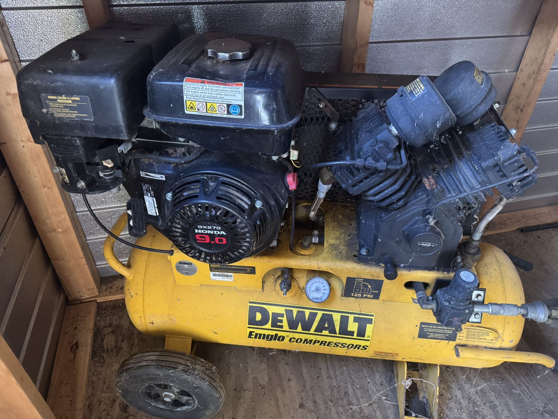 DEWALT D55275 9HP Wheeled Compressor