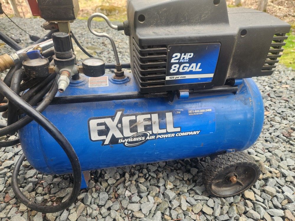 EXCELL Devilbiss Air Compressor