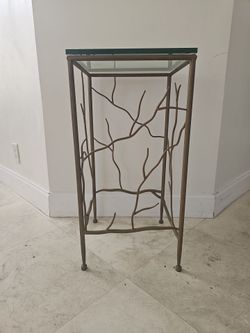 Glass Top Metal Leaf Stand Side Table