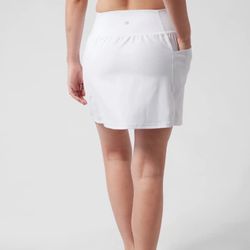 New ATHLETA Salutation Stash Pocket 16.5” Skort