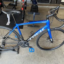 TREK DOMANE 3