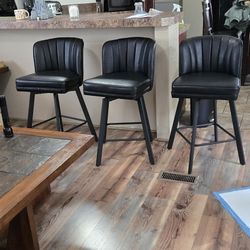 3 BRAND NEW SWIVIL BAR STOOLS 