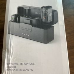 DJI Mic 2 (2 TX + 1 RX + Charging Case), All-in-one Wireless Microphone Noise Cancelling, 32-bit Float Internal Recording, 250m (820 ft.) Range, Mic f