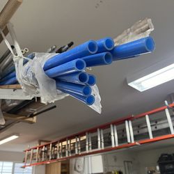 1/2 blue pvc pipes.