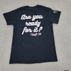 Taylor Swift Shirt Mens Medium Six String Grill & Stage Foxborough MA Adult 