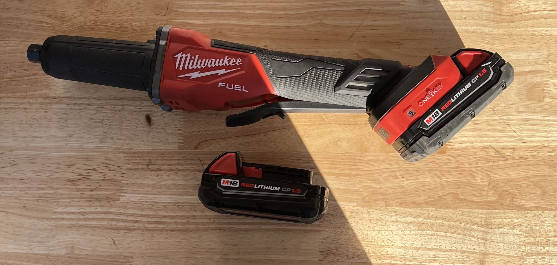 Milwaukee M18 FUEL™ Variable Speed, Braking Die Grinder, Paddle Switch w/ ONE-KEY™, Model# 2984-20
