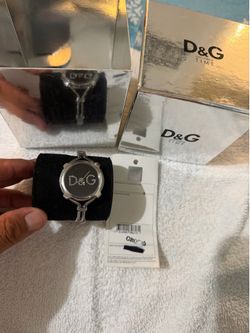 D&G Times wach