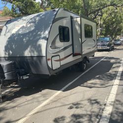 2020 Coleman Dutchmen Series 1605FB