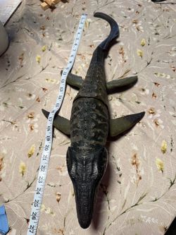 Large Mosasaurus Dinosaur Action Figure