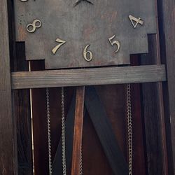 ANTIQUE GRANDFATHER CLOCK  