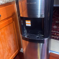 Viva self-cleaning water dispenser.