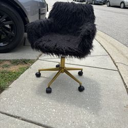 Black Fluffy Chair