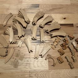 Lots Of Wood Blocks & Tracks