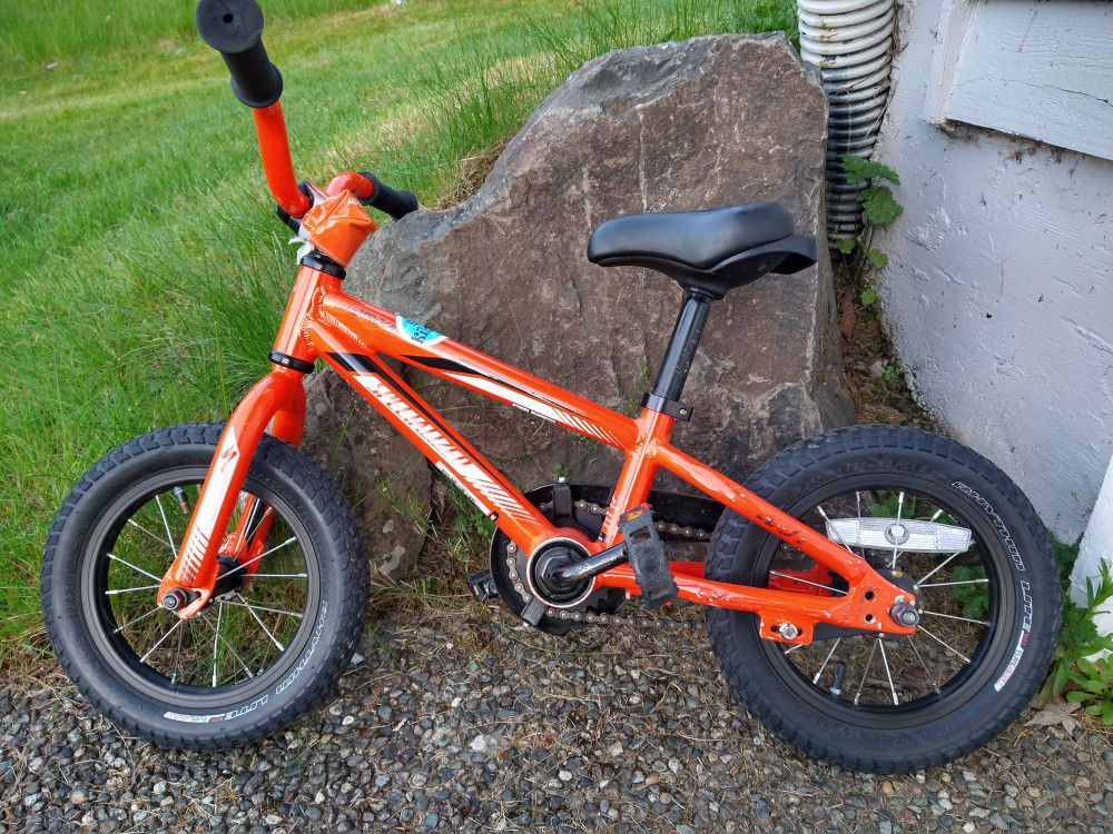 Specialized Bike Kids 12 " Wheel