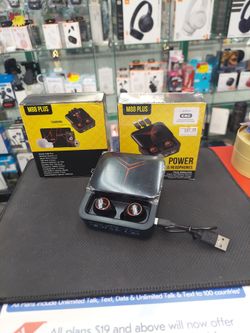 Power wireless headphones