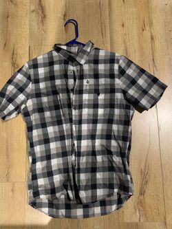 Volcom Short Sleeve Shirt .
