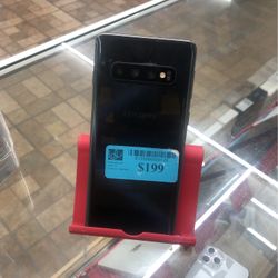 Factory Unlocked Line New  S 10 128Gb Comes With Charger And Warranty On Sale Now ! Two Colors Available! Welcome 🔥🔥🔥🔥