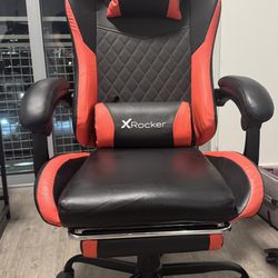 X Rocker Gaming Chair / Silla Gamer Ergonómica con Masaje y Reposapiés - ¡Como Nueva!