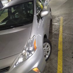 Toyota Prius V Trim 3 Wagon