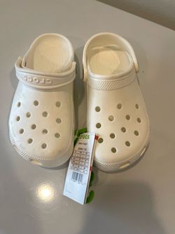 Junior White Classic Clog Crocs Brand New size j4