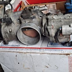 Throttle Body For 2000 To 2006 Tundra