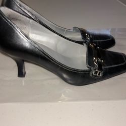 Women’s Dress Shoes By Talbot’s 