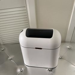 Smart Sensor Trash Can