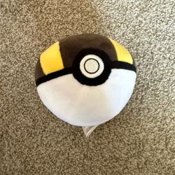 Pokémon Tomy Ultra Ball Plush