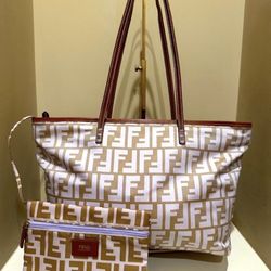 Fendi, Shopping Roll Tote, comes with COA (certificate of authenticity), w/matching pochette, origin card, 