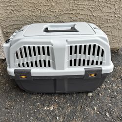 Dog / Cat Crate