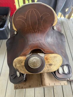 Simco Saddle 17in 