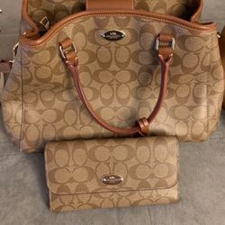 Coach purse with wallet