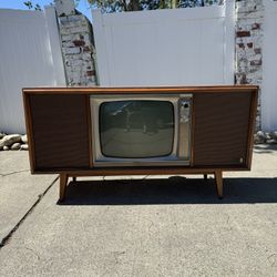 Project Zenith 1965 TV Console.  