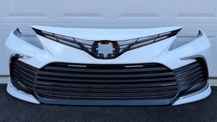 2021 2022 2023 2024 TOYOTA CAMRY LE XLE FRONT BUMPER WHITE 040