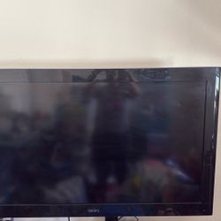 47 Inch Seiki TV 