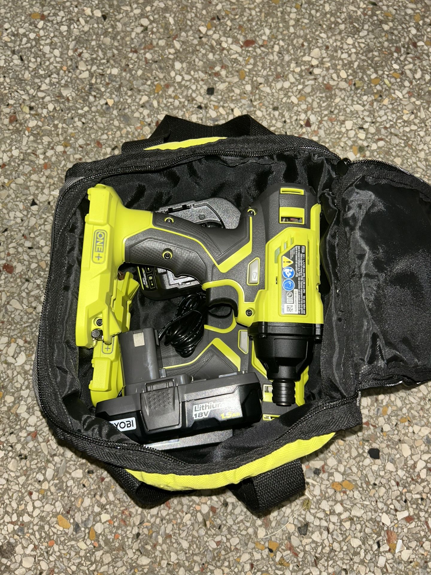 Ryobi Drill And Impact Set