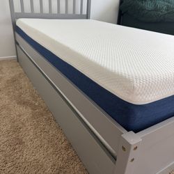 Wood Twin Trundle Bed with 2 Mattresses!!