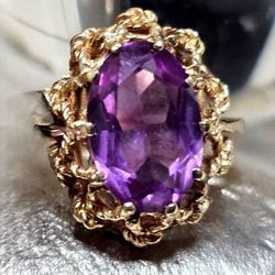 10k Gold Amethyst Ornate Filigree Solitaire Ring