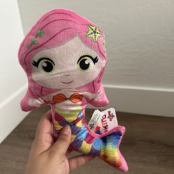 Mermaid plushie 