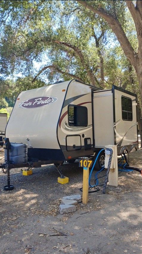 2014 Fun Finder Travel Trailer RV