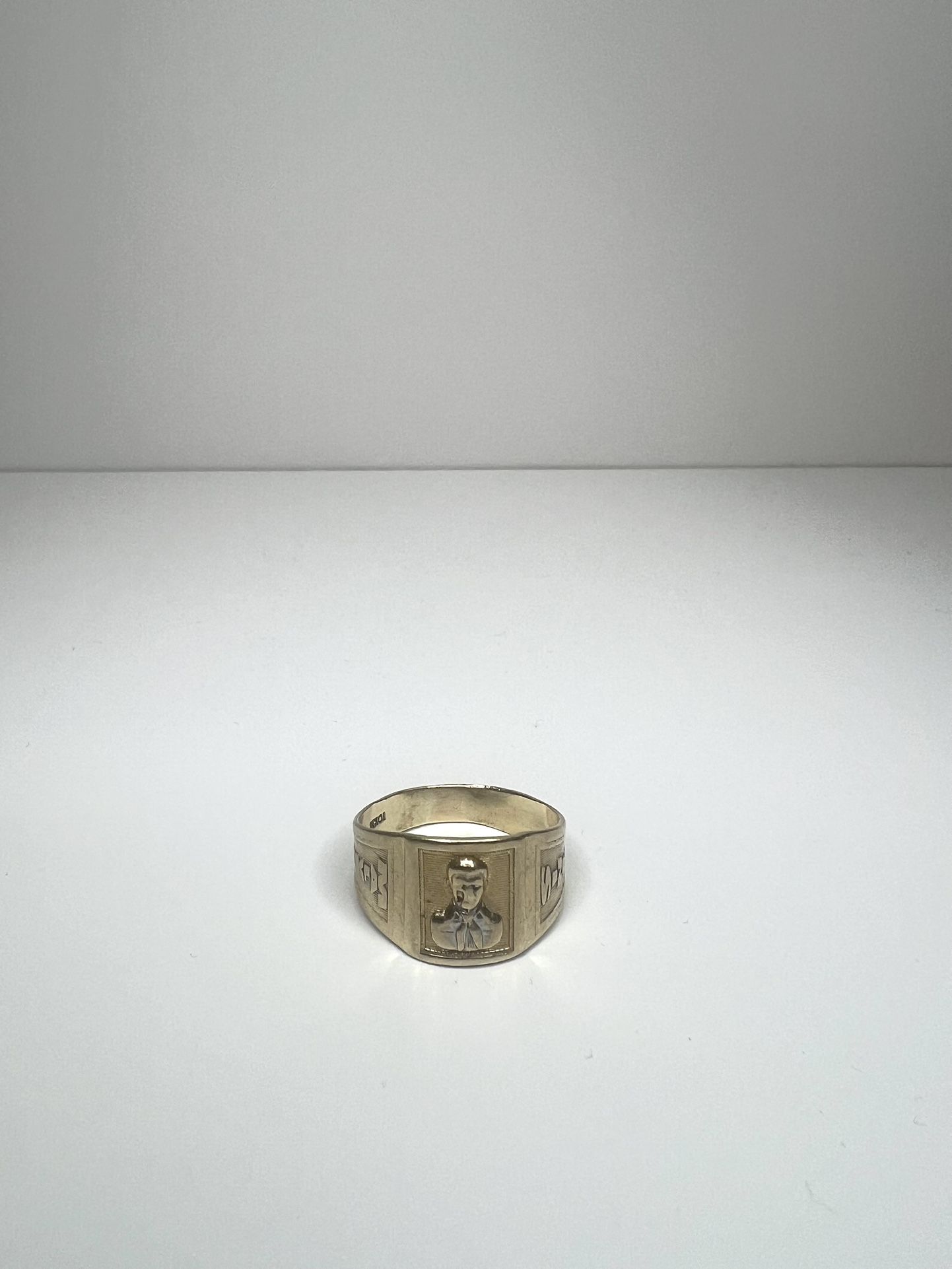 10k Gold Malverde Ring