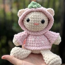 Sitting Strawberry 🍓 Hoodie Bear 🐻 Handmade 🧶 Crochet 🧶 Plushie 