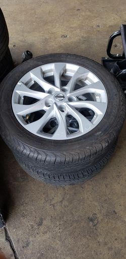 2 rim tires nissan